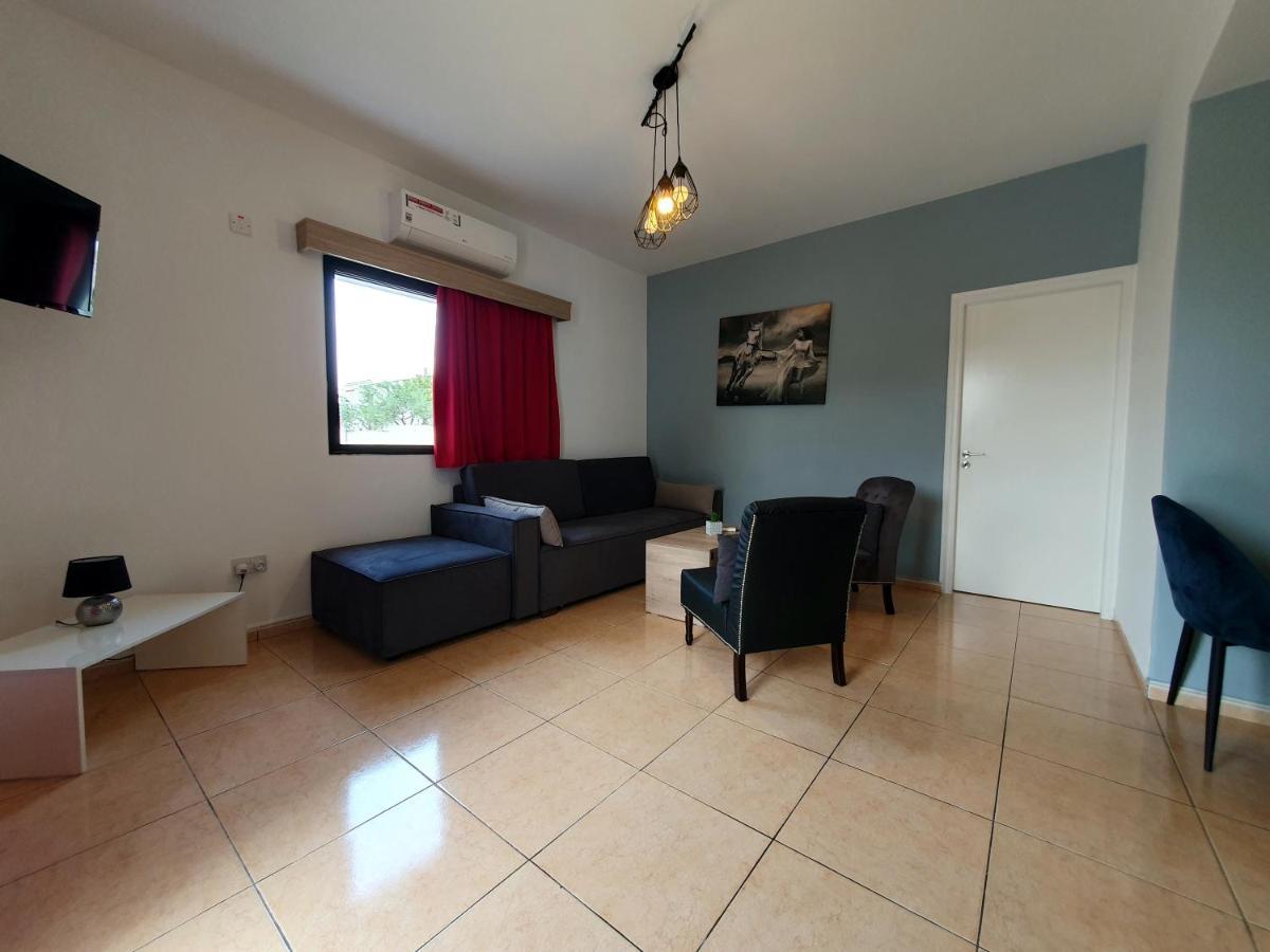 Valentina Apartments Πάφος Εξωτερικό φωτογραφία